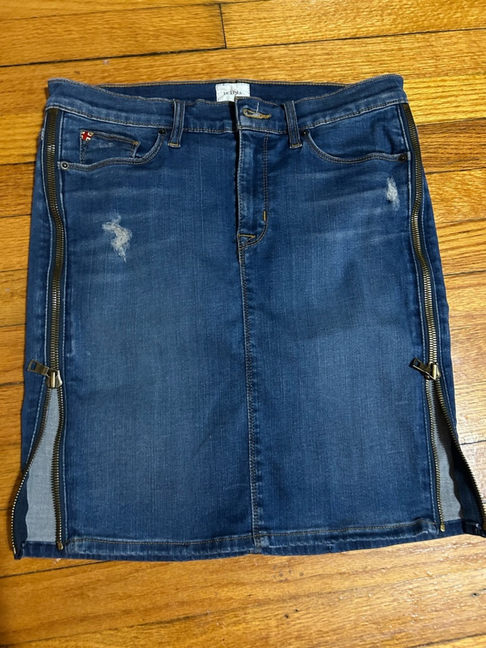HUDSON High Rise Stretch Skirt With Side ZIPPERS sz 29 Y2K - Picture 2 of 7